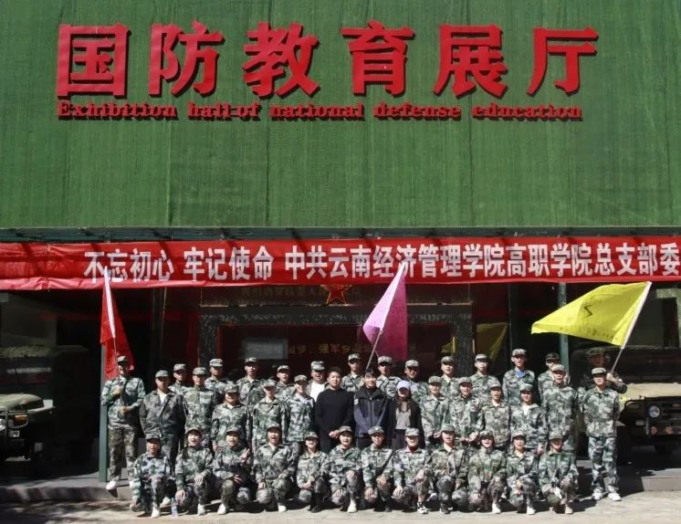 ecf057d158c06cb83f53a4d04e4505cf.jpg ecf057d158c06cb83f53a4d04e4505cf.jpg