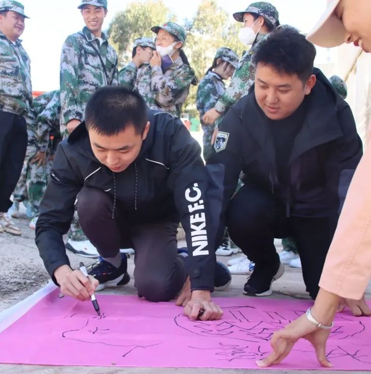 858c37b27a1c4b5682ddd613fe51423e.jpg 858c37b27a1c4b5682ddd613fe51423e.jpg