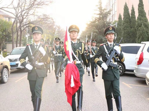 云南经济管理学院医学院2021年元旦节升旗仪式 第 2 张 云南经济管理学院医学院2021年元旦节升旗仪式 第 2 张
