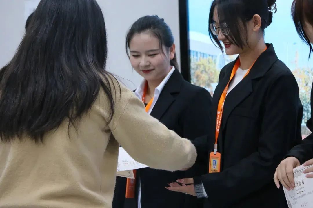 【创美艺传】表彰大会暨受聘仪式 第 6 张 【创美艺传】表彰大会暨受聘仪式 第 6 张