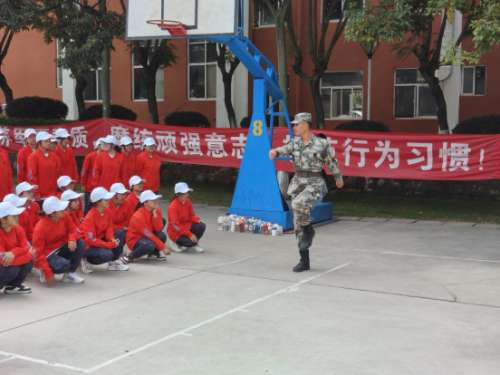 【魅力工程】-军训进行时（二）——以军训之名，赴青春之约 第 1 张
