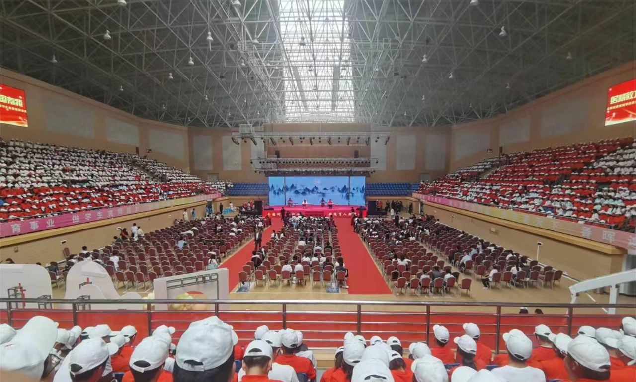 【魅力工程】-军训进行时（五）——教师节汇报表演如约而至，在似火的金秋与军训撞了个满怀。 第 3 张