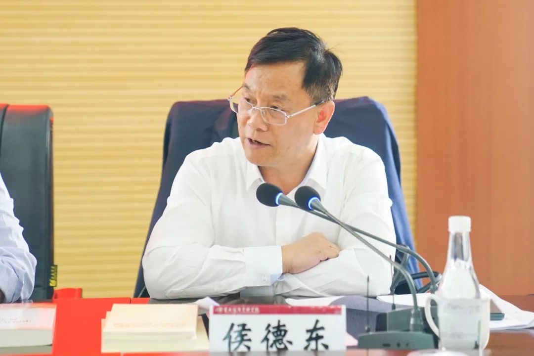 【经管党建】云南经济管理学院党委理论学习中心组开展2021年第8次集中学习 第 3 张