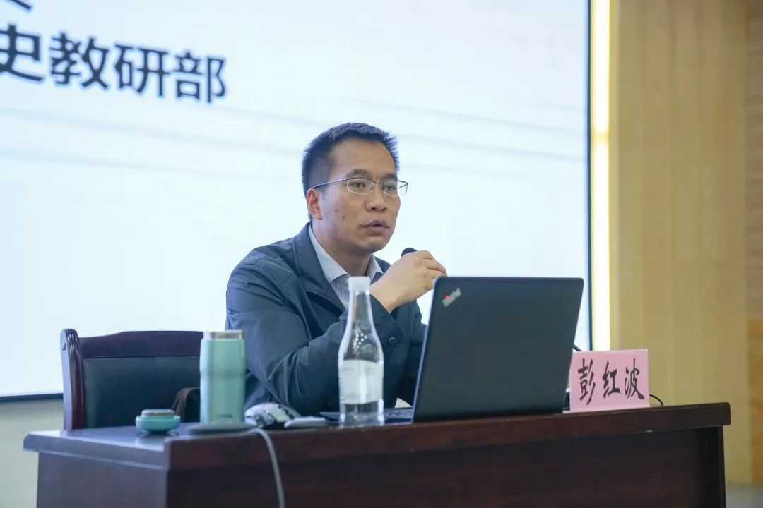 学党史 悟思想｜党史学习教育云南省委宣讲团宣讲报告会在云南经济管理学院举行 第 2 张