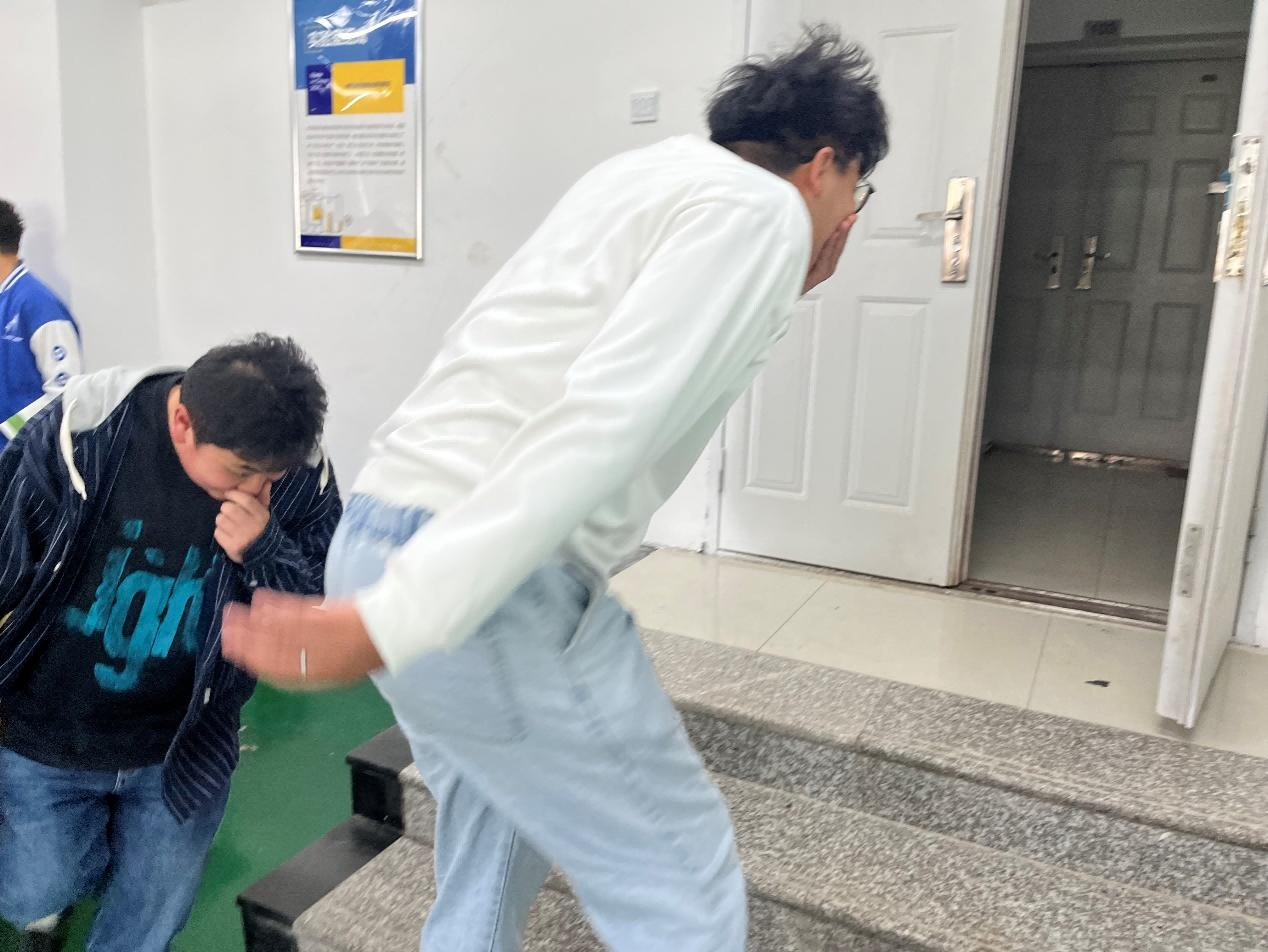 【信智社区团学活动】信息与智能工程学院积极参与学校综合应急疏散演练 第 3 张