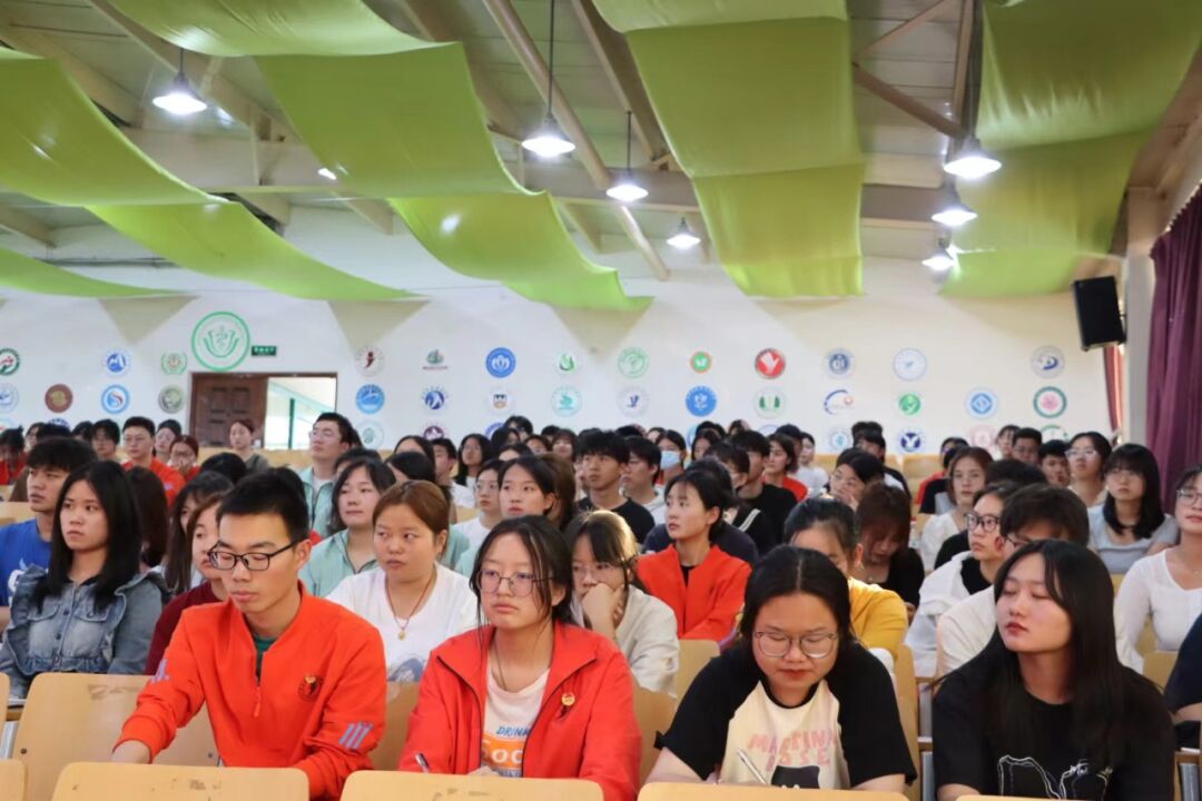 医学院“青马工程”培训之写好一份合格的活动策划书 第 2 张