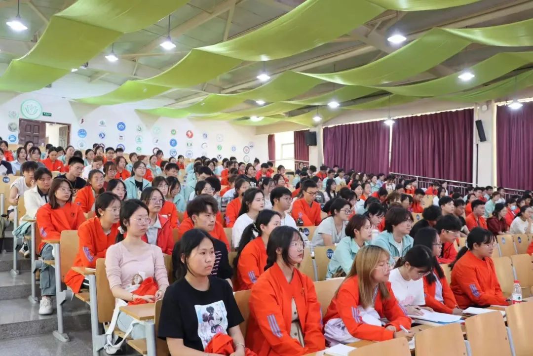 如何写好学生干部的生涯发展 第 3 张