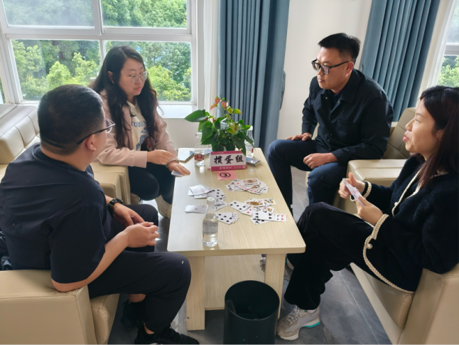 “掼”军争霸 “棋”乐无穷：第二届教职工棋牌大赛圆满结束 第 6 张