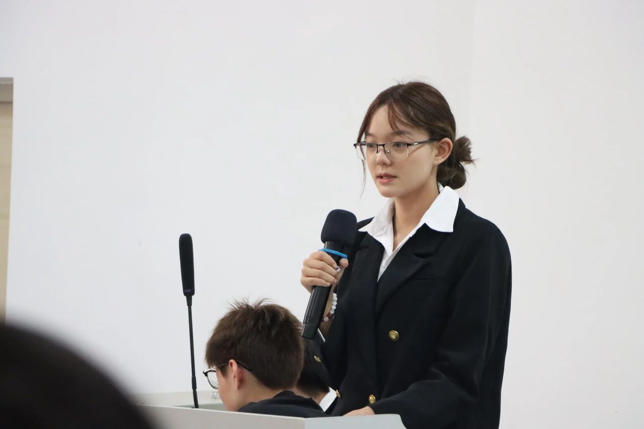 云南经济管理学院医学院学生组织换届:薪火相传,共启新程 第 9 张 云南经济管理学院医学院学生组织换届:薪火相传,共启新程 第 9 张