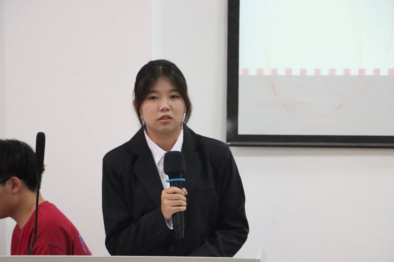 云南经济管理学院医学院学生组织换届:薪火相传,共启新程 第 19 张 云南经济管理学院医学院学生组织换届:薪火相传,共启新程 第 19 张