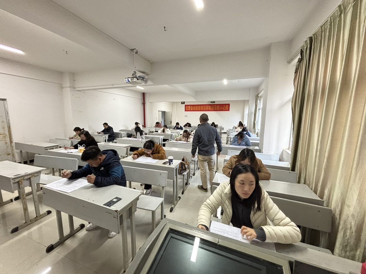 以赛促学强本领 锤炼初心担使命——云南经济管理学院医学院第八届辅导员素质能力大赛圆满落幕 第 2 张