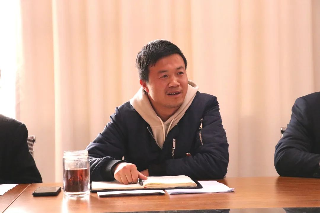 14fb2011f9ce40e82d3f178e42870ec4.jpg 14fb2011f9ce40e82d3f178e42870ec4.jpg