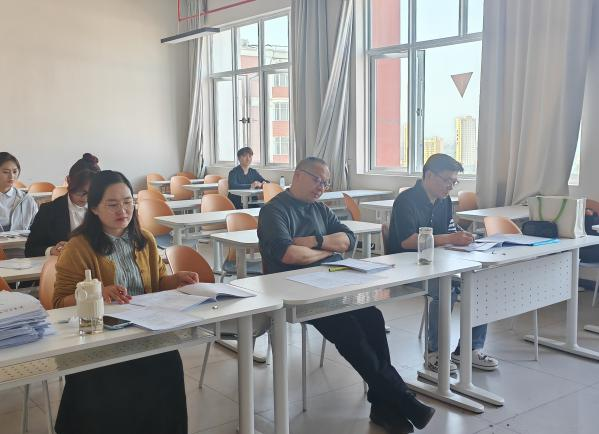 学子展风采,答辩启新程 ——商学院本科市场营销专业毕业论文答辩圆满举行 第 3 张 学子展风采,答辩启新程 ——商学院本科市场营销专业毕业论文答辩圆满举行 第 3 张